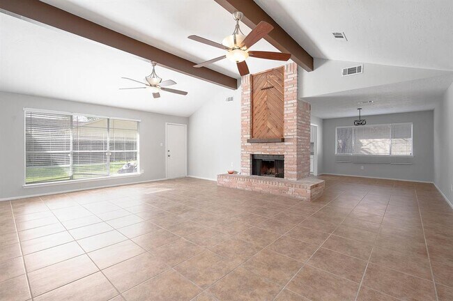 Foto del edificio - 13307 Pecan Oak Dr
