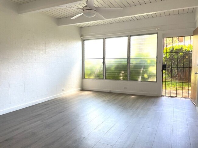 Foto del edificio - 2 Bedroom, 2 Bathroom, 1 Parking (Tropic G...