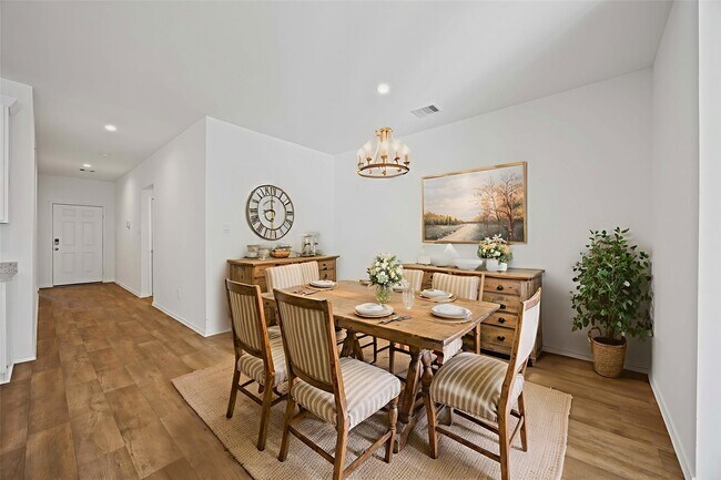 Foto del edificio - 3719 Lanercost Ln