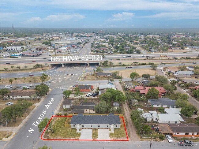 Foto del edificio - 624 N Texas Ave