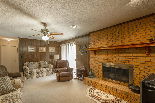 Building Photo - 6323 Shirley Pond Rd