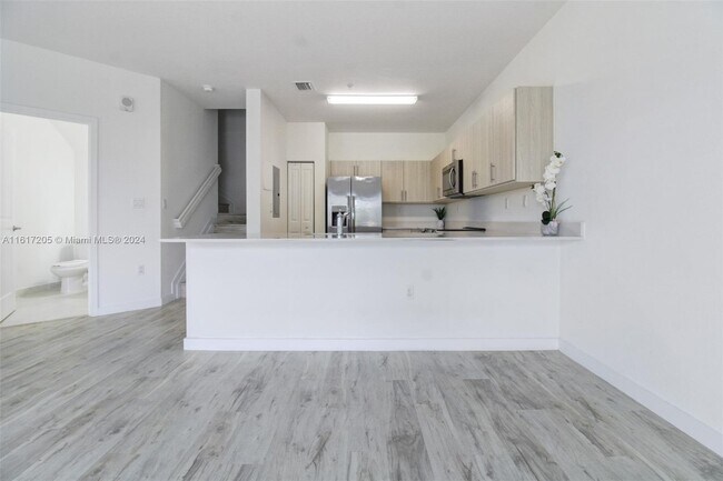 Foto del edificio - 15540 SW 136th St