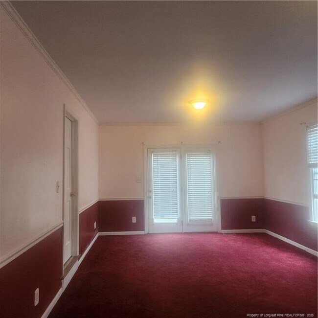 Building Photo - 4016 Bankside Dr