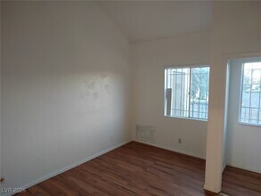 Building Photo - 3602 Gaylord Dr