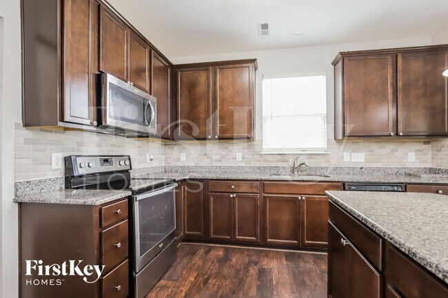 Foto del edificio - 3505 Panarama Dr