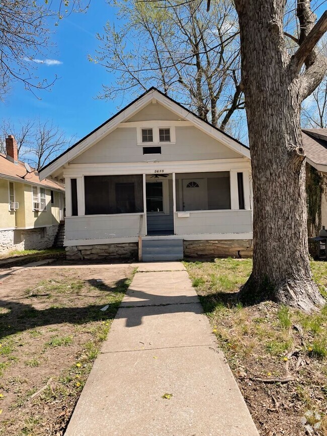 Building Photo - 5615 Garfield Ave