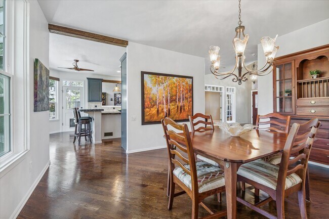 Dining - 7463 Norfolk Pl