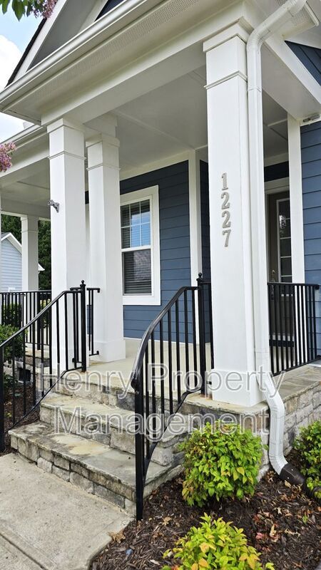 Foto del edificio - 1227 Kelder Ln