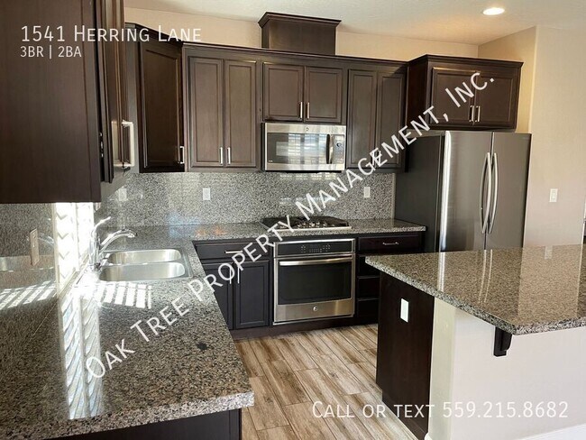 Foto del edificio - 1541 Herring Ln