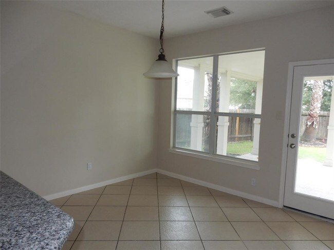 Foto del edificio - 5323 Brookway Willow Dr