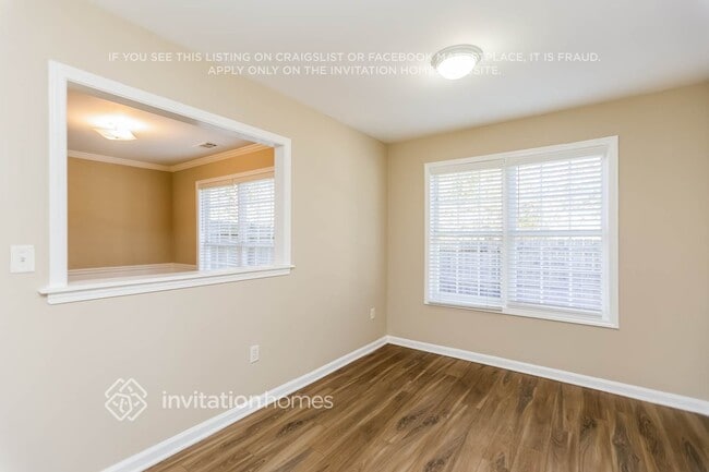 Foto del edificio - 143 Stonehenge Dr