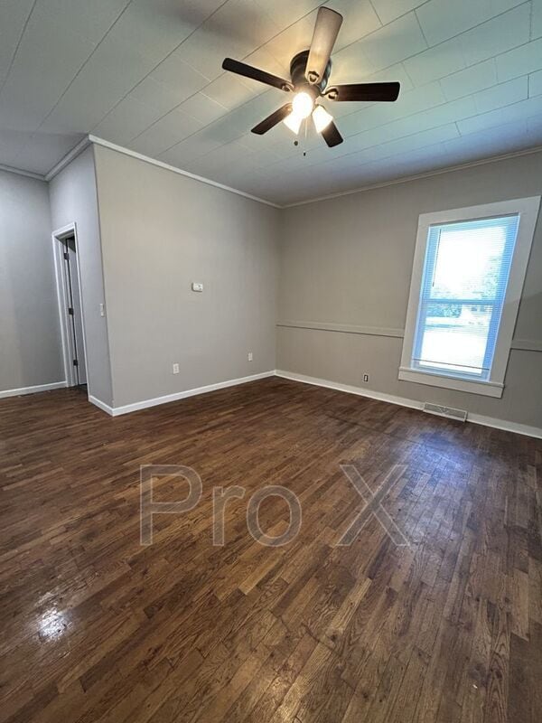 Foto del edificio - 502 E Jefferson St