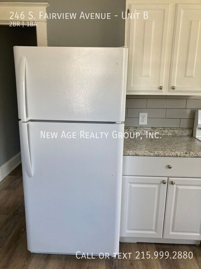 Building Photo - Updated apartment available in Upper Darby!