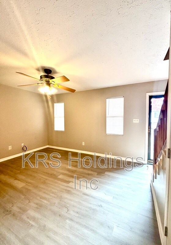 Building Photo - 167 Cape Charles Square