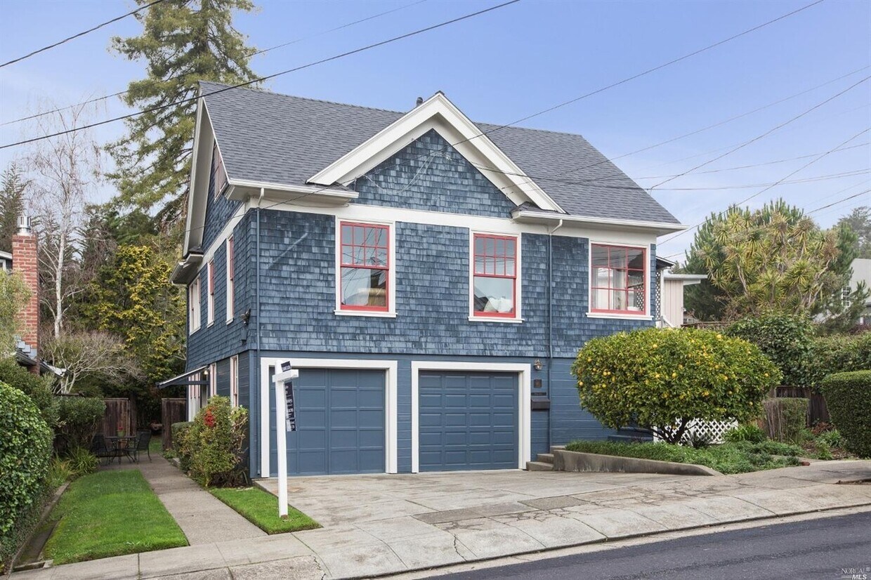 Front of house - 17 Grove St