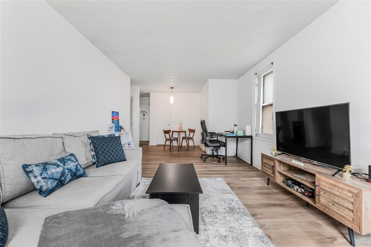 Foto principal - 103-26 68th Ave
