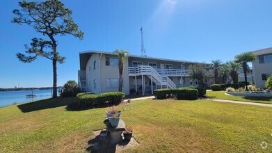 Building Photo - 726 Eglin Pkwy