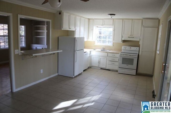 Foto del edificio - 2414 Ormond Drive