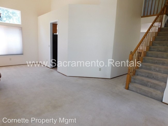 Foto del edificio - 3 br, 2.5 bath House - 9123 Old Creek Drive