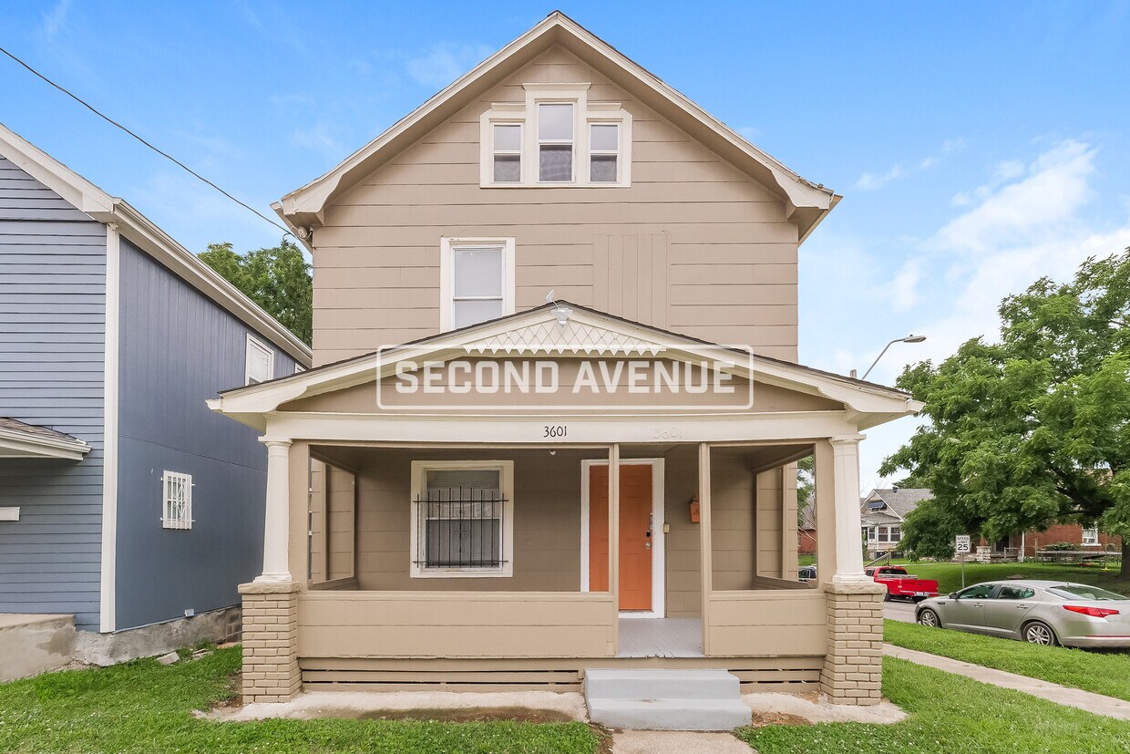 Primary Photo - 3601 E 27th ST