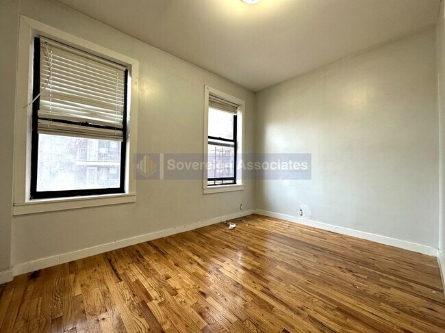 Foto del edificio - 518 West 204th Street