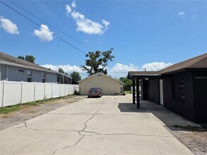 Building Photo - 3422 W Idlewild Ave