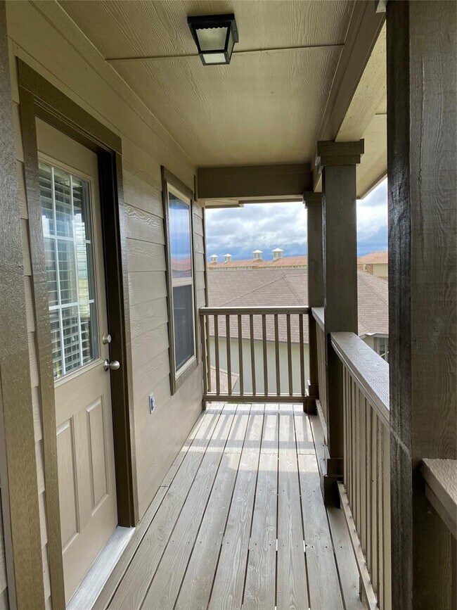 Foto del edificio - 304 Azurite Dr