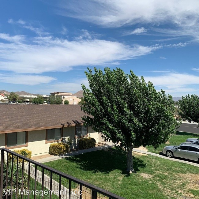 Building Photo - 16154 Kamana Rd