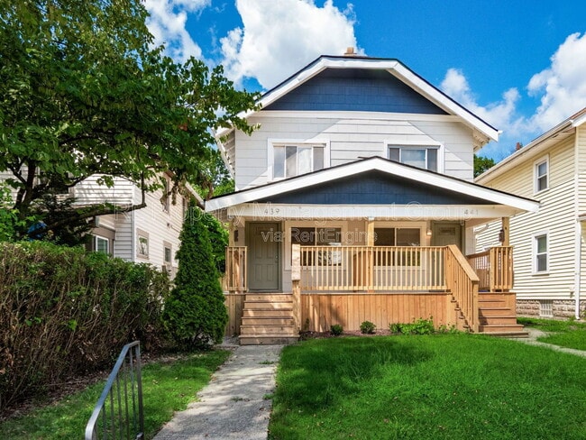 Building Photo - 439 Eldridge Ave