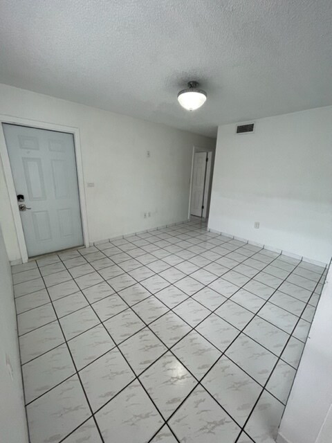 Living room - 3319 SW 26th St