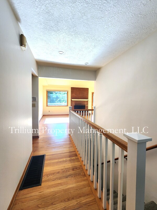 Foto del edificio - 405 SE 68th Ave