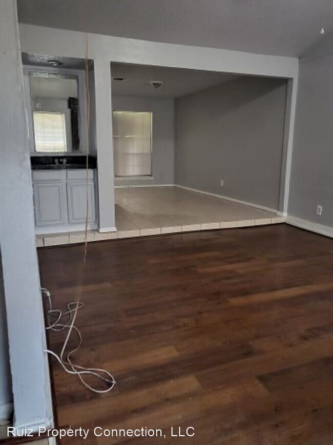 Foto del edificio - 3 br, 2 bath House - 2933 Las Vegas Trl