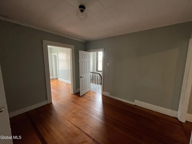 Building Photo - 508 2nd St
