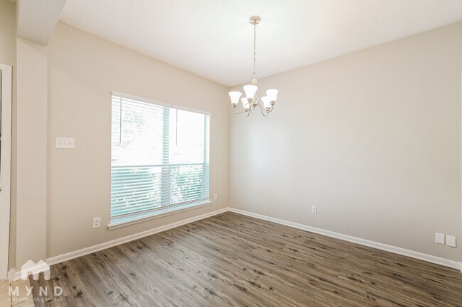 Building Photo - 1019 Auburn View Ln