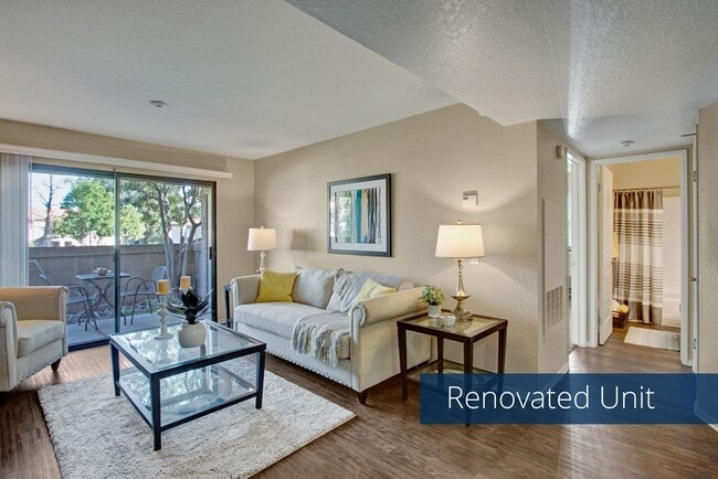 Building Photo - Castlepark