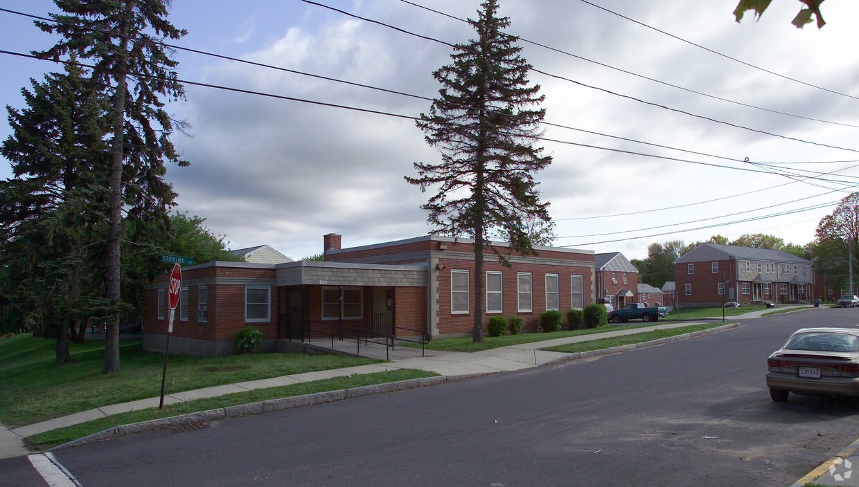 Primary Photo - 2-107 Stonina Dr