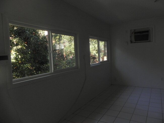 Foto del edificio - 638 N Echo Ave