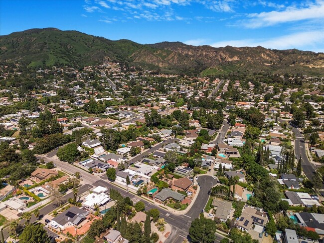 Building Photo - 12601 El Oro Way