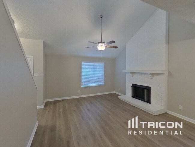 Foto del edificio - 2908 Lemmontree Ln