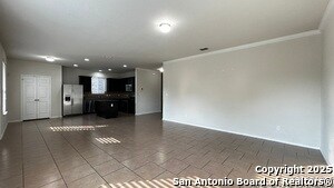 Building Photo - 1619 Crown Daisy