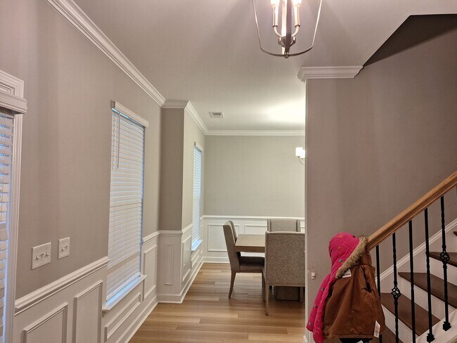 Foto del edificio - Beautiful Five Bedroom Home Located in Northeast Columbia!