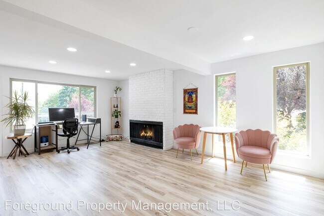 Foto del edificio - 2 br, 2.5 bath House - 237 169th Ave NE