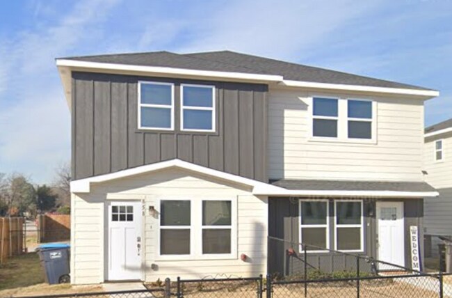 Building Photo - 856 Sims Legacy Ln