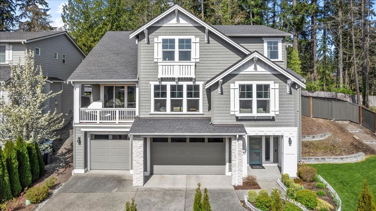 Primary Photo - Luxury Living at Sagebrook