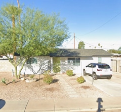 Building Photo - 518 S Mulberry