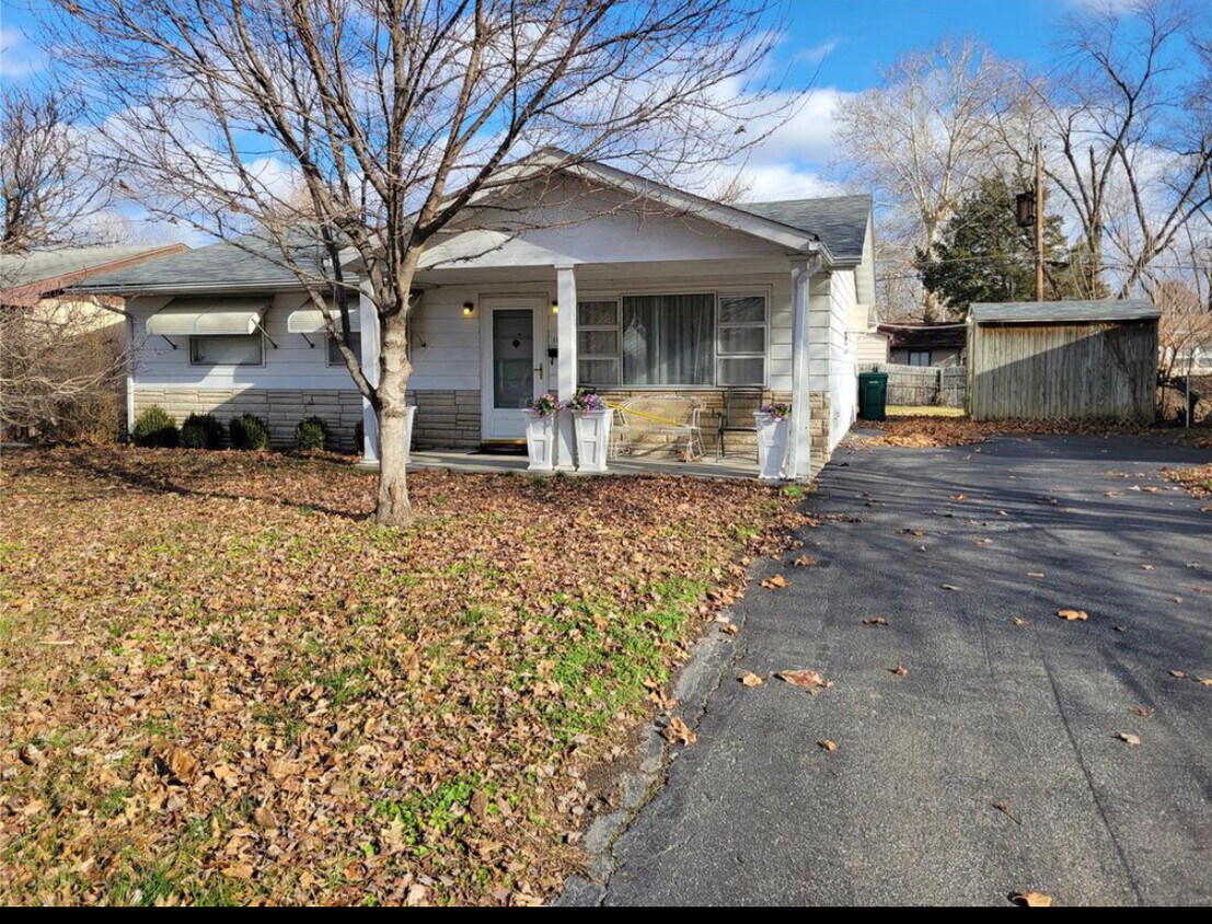 Foto principal - 1159 Halloran St