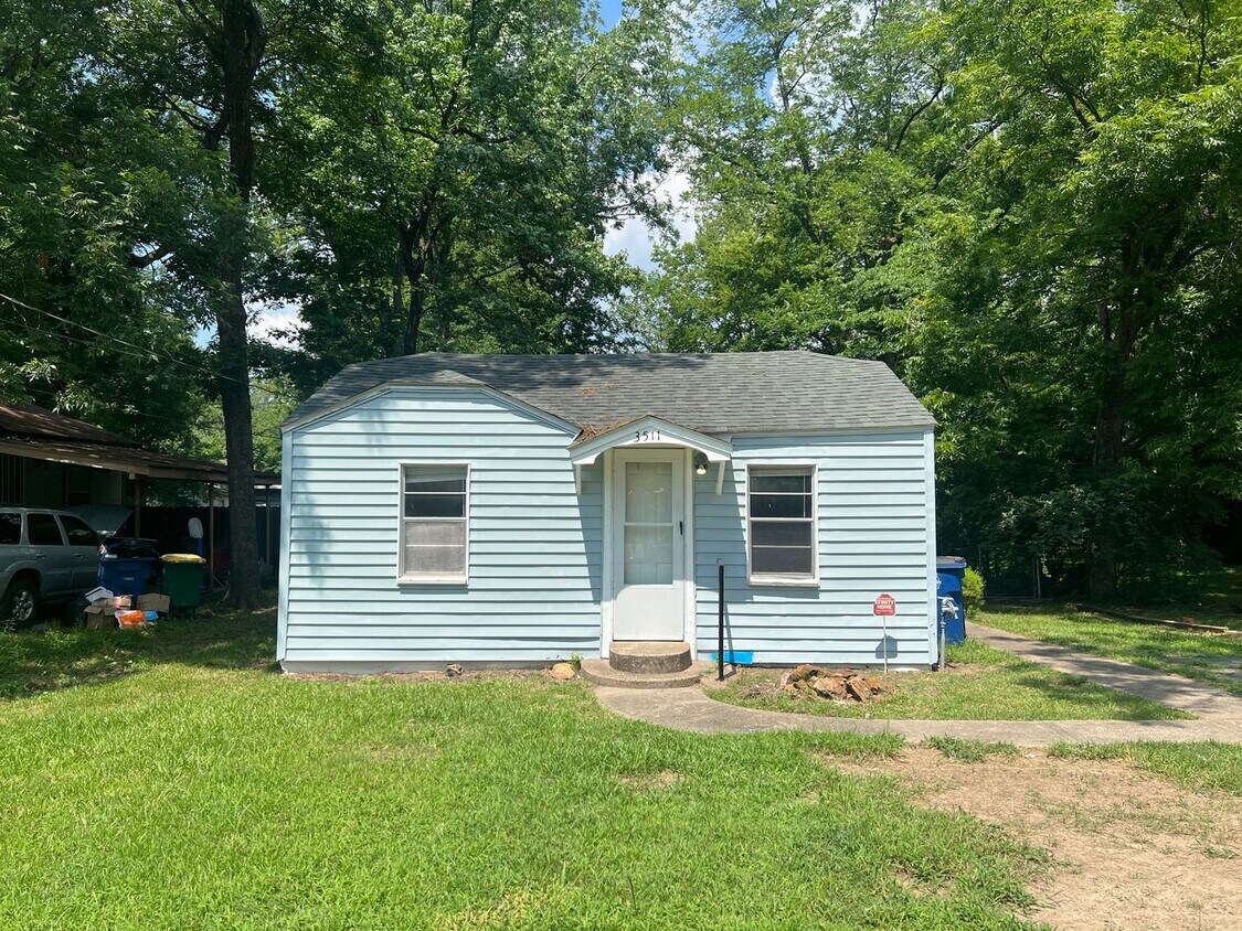 Primary Photo - 3511 Gum St