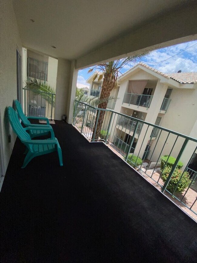 Building Photo - 1 Bedroom Laughlin Condo located in South Bay