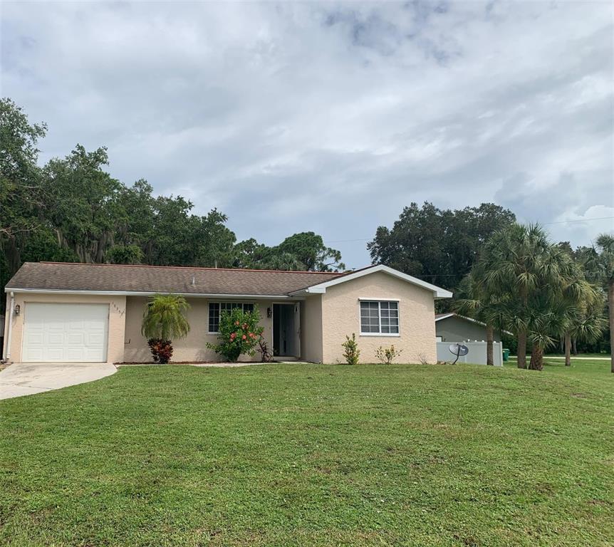Foto principal - 18356 Robinson Ave