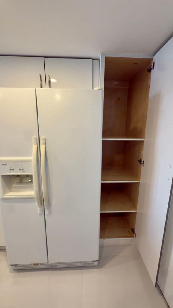 Building Photo - Spacious One Bedroom Two Bath Condo with Parking at Buckley Towers in North Miami Beach
